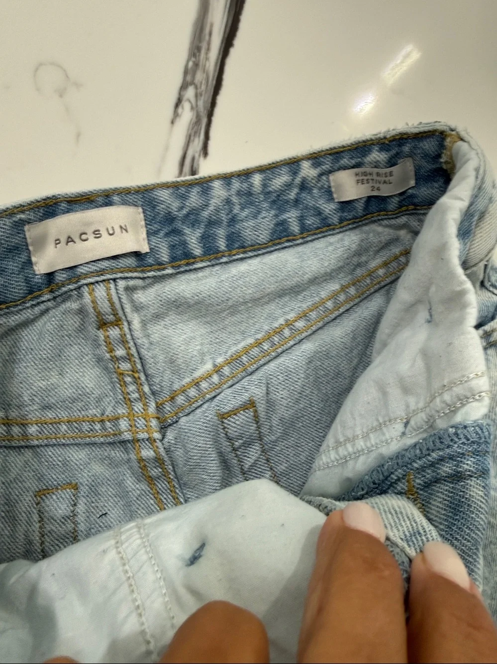 Like new pacsun short size 24